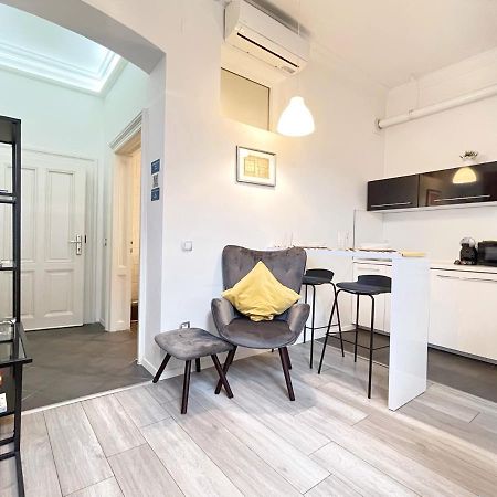 Agape Apartments Загреб Екстериор снимка