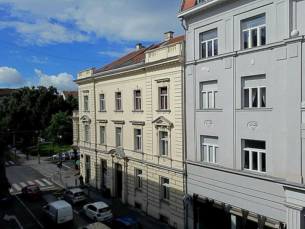 Agape Apartments Загреб Екстериор снимка